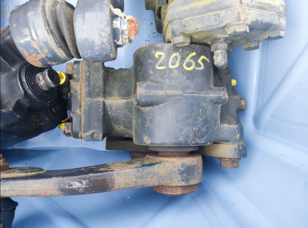 piece_MAN  BOITIER DE DIRECTION L2000 81462009301