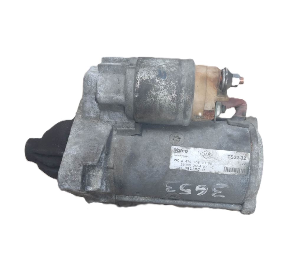 piece_RENAULT MASTER RT  DEMARREUR 233002654R