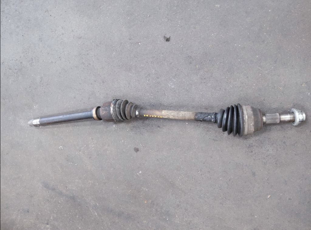 piece_CITROEN JUMPER  CARDAN AVANT DROIT 3273PJ