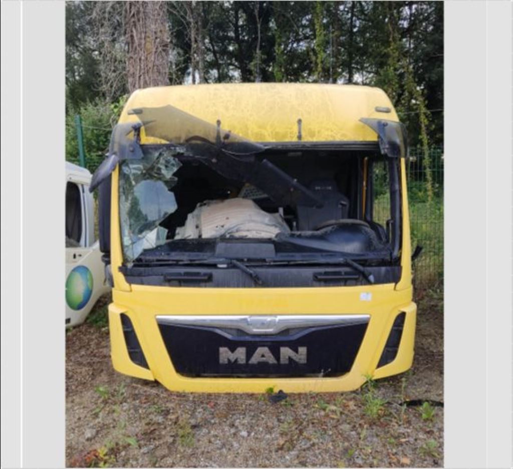piece_MAN 19.440  ETRIER DE FREIN AVANT GAUCHE