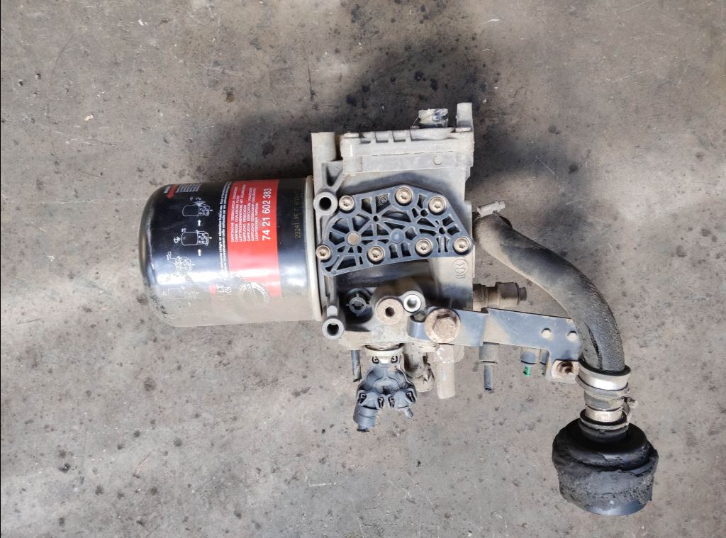 piece_RENAULT MIDLUM  DESSICATEUR / APM 7423788917