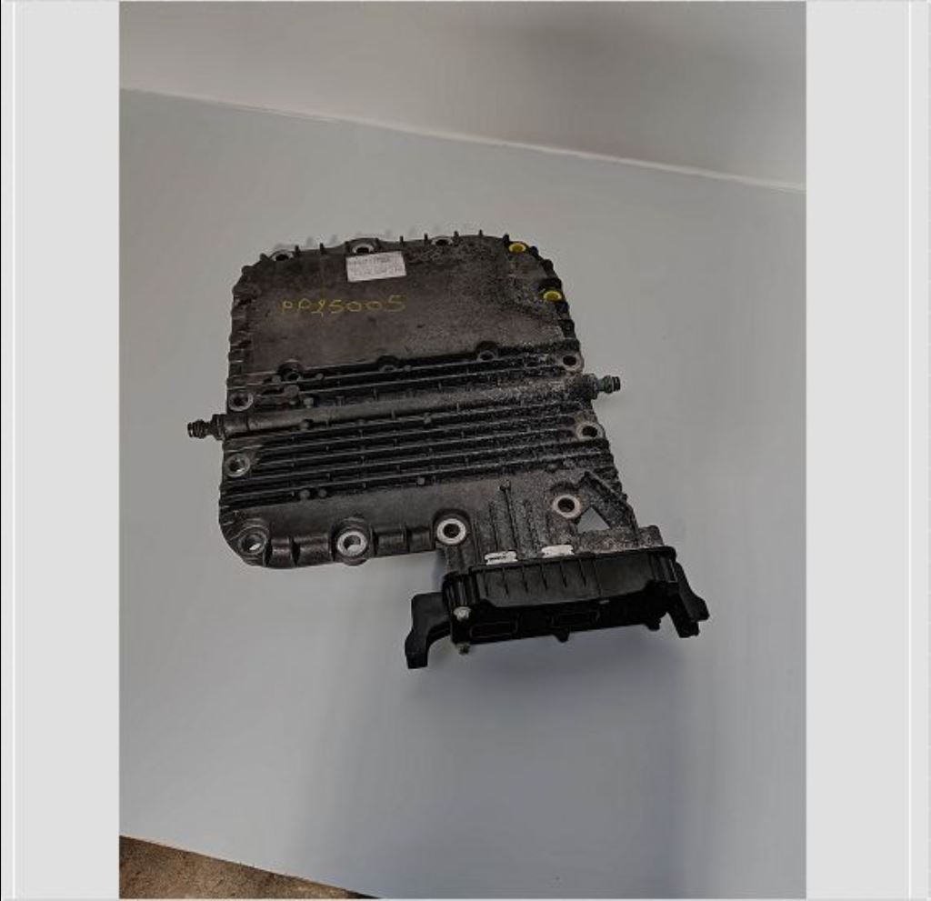 piece_RENAULT T BOITIER UNITE DE COMMANDE