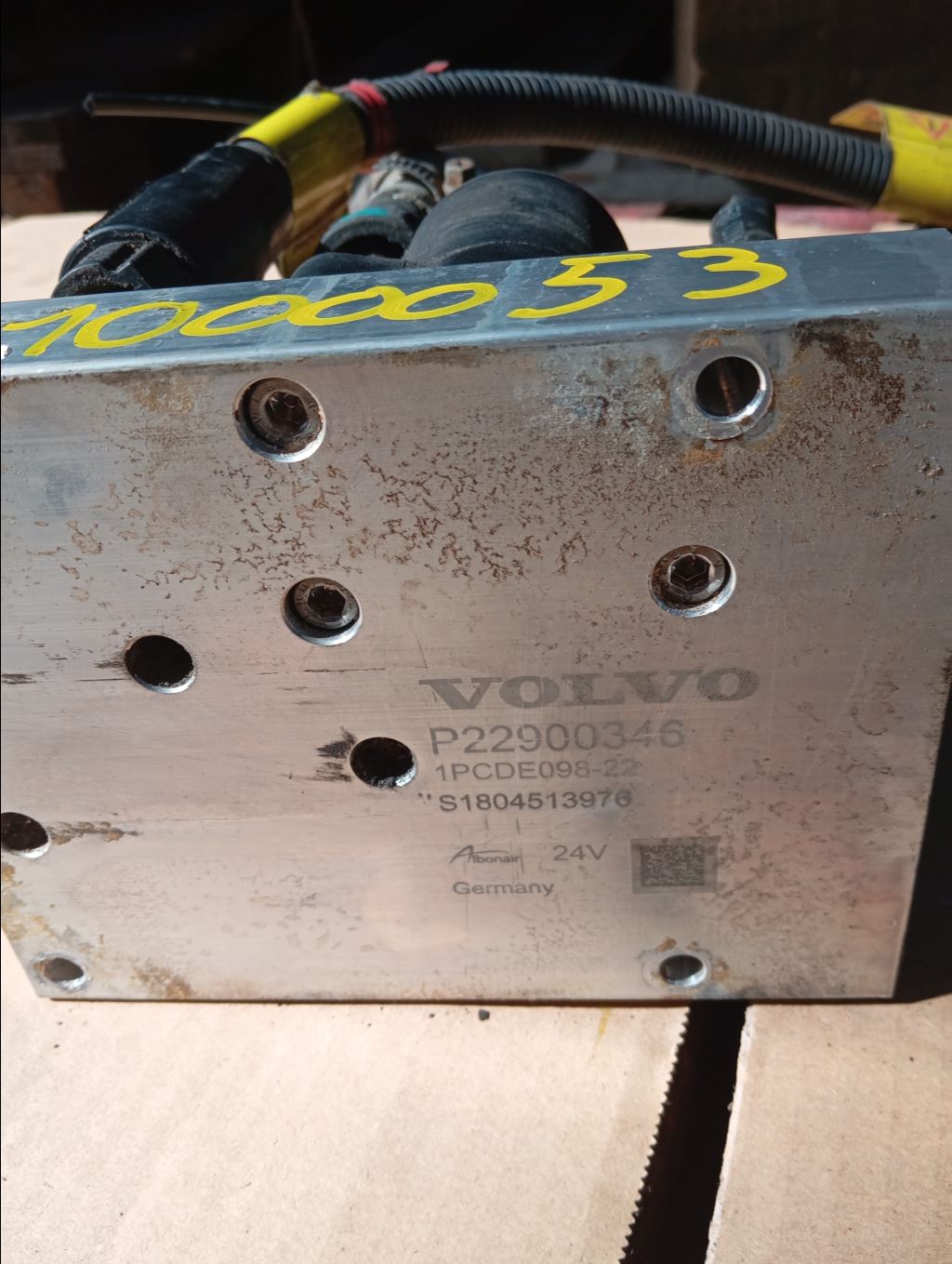 piece_VOLVO FH POMPE AD BLUE