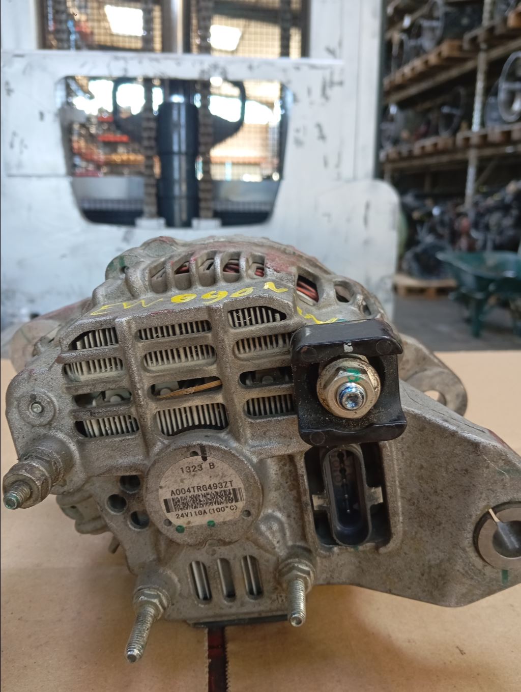 piece_VOLVO FH ALTERNATEUR 22591472