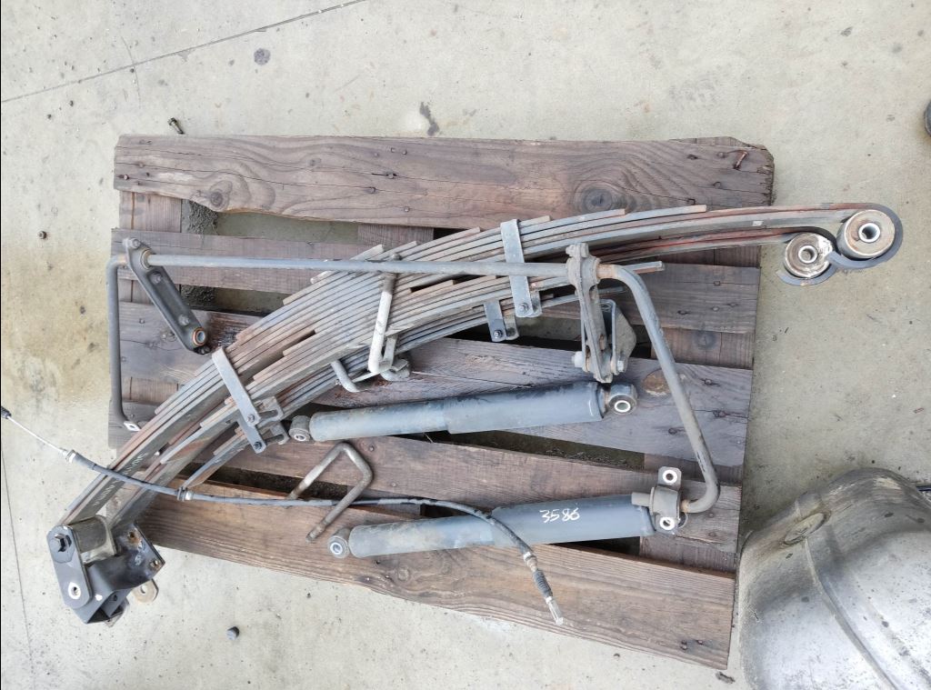 piece_IVECO 35C15  LAMES DE SUSPENSION ARG 5801751739