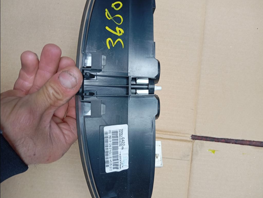 piece_PEUGEOT PARTNER 1.6 HDI - 8V TURBO COMPTEUR