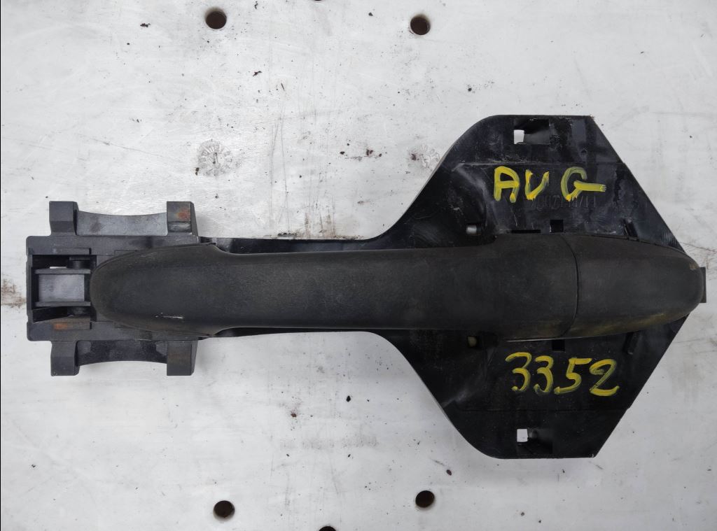piece_MERCEDES 311CDI POIGNEE EXTERRIEUR AVG A9067600934
