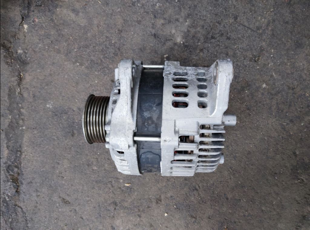 piece_RENAULT MAXITY  ALTERNATEUR 7485149571