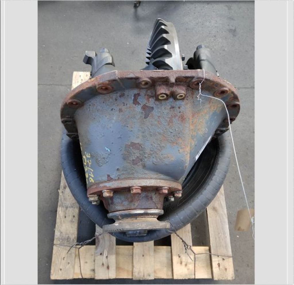 piece_RENAULT MAGNUM AE400 TETE DE PONT P1370 AB R=3.08 / 12X37