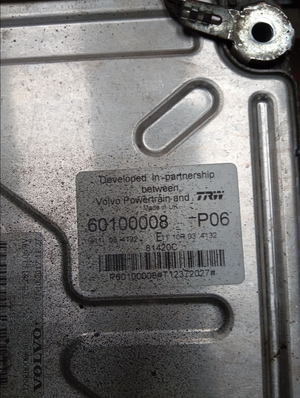 piece_RENAULT PREMIUM  BOITIER GESTION MOTEUR