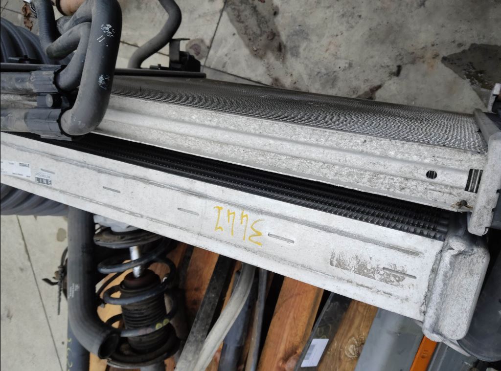 piece_MERCEDES ATEGO RADIATEUR AIR INTERCOOLER A9735010301