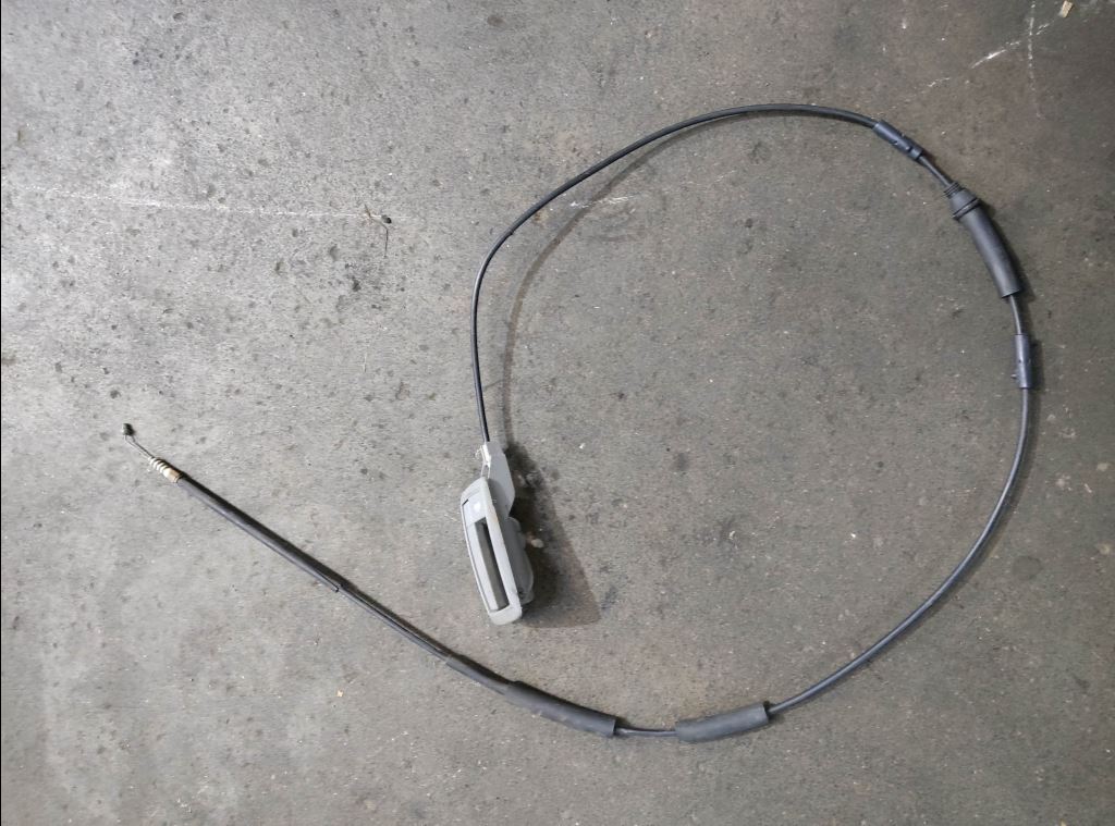 piece_CITROEN JUMPER 2.2 HDI - 16V TURBO COMMANDE OUVERTURE CAPOT 7937Q3