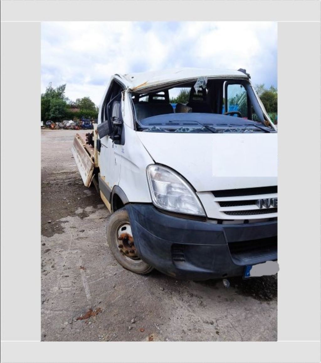 piece_IVECO DAILY 35C12 POUTRE ESSIEU AVANT 504332787