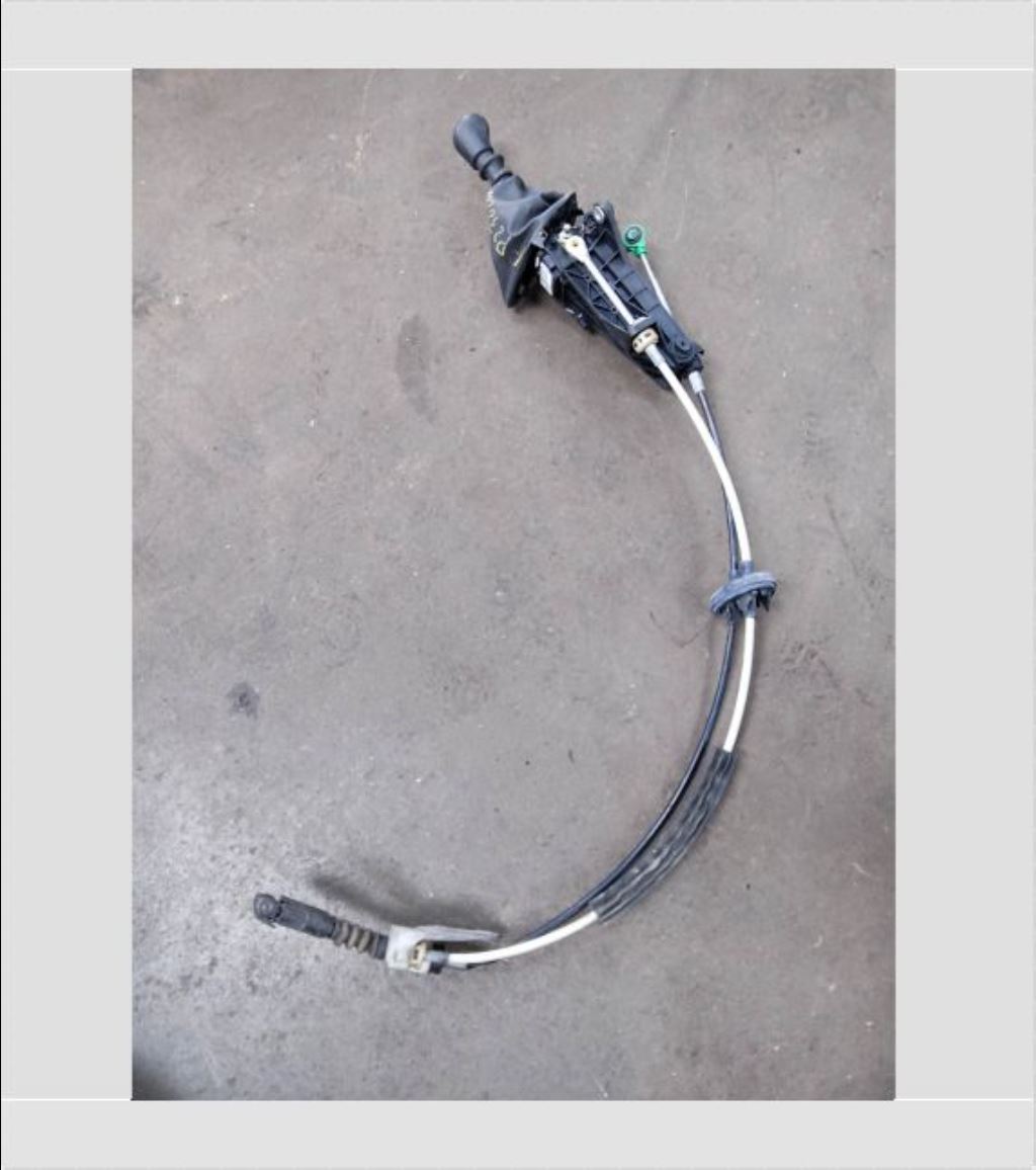 piece_MERCEDES SPRINTER 214 2.2 CDI - 16V TUR LEVIER DE VITESSE + CABLE A9062606809