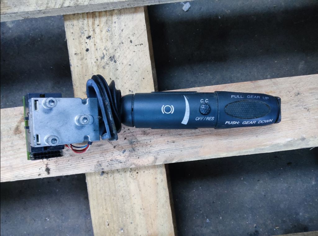 piece_IVECO AS-440 COMMANDE RALENTISSEUR 5801781371