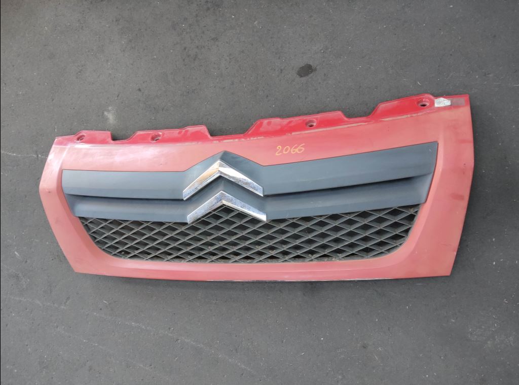 piece_CITROEN JUMPER CALANDRE SUPERIEURE 1614288280