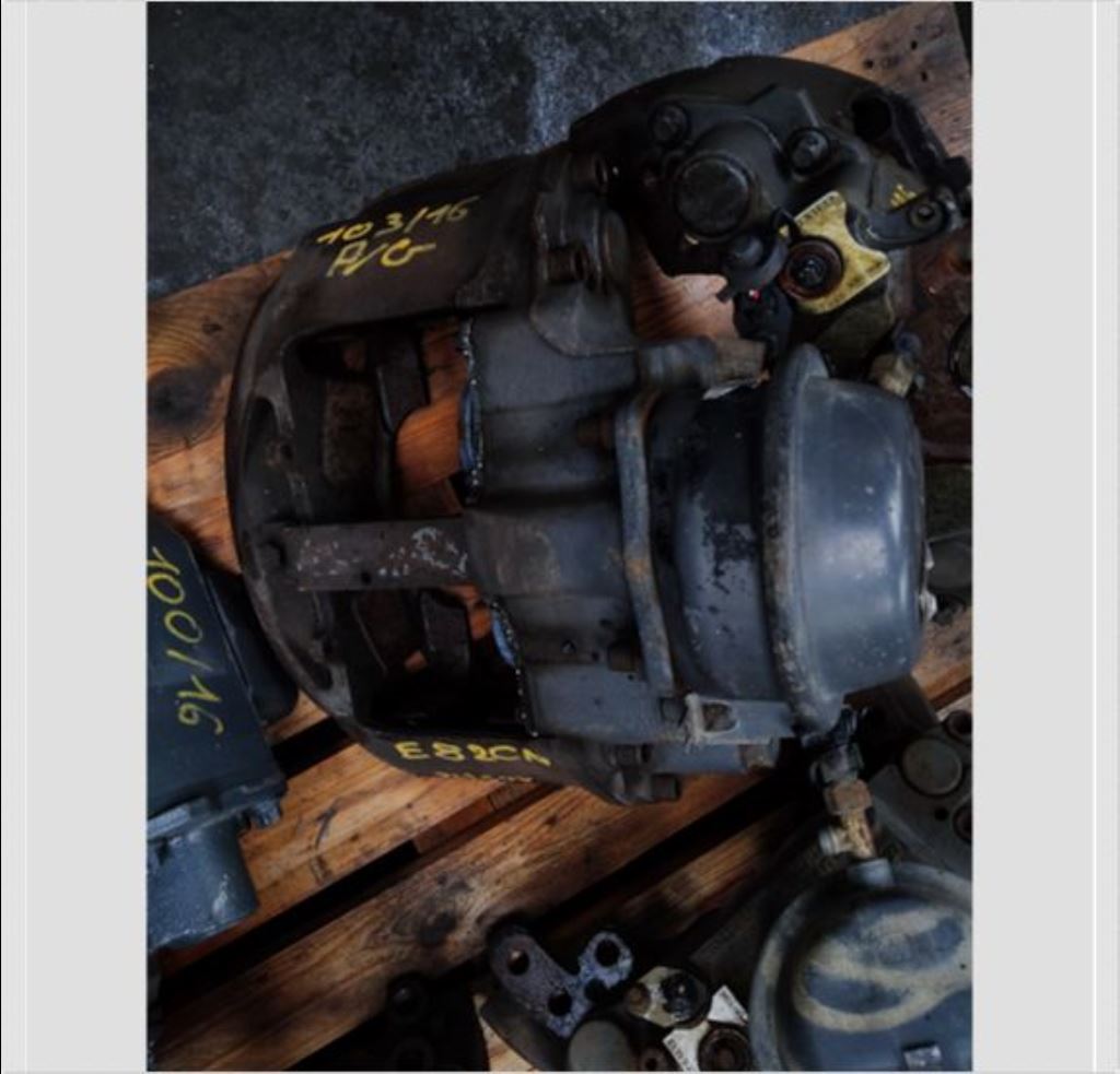 piece_RENAULT 385.19T ETRIER DE FREIN AVANT GAUCHE 5010525487