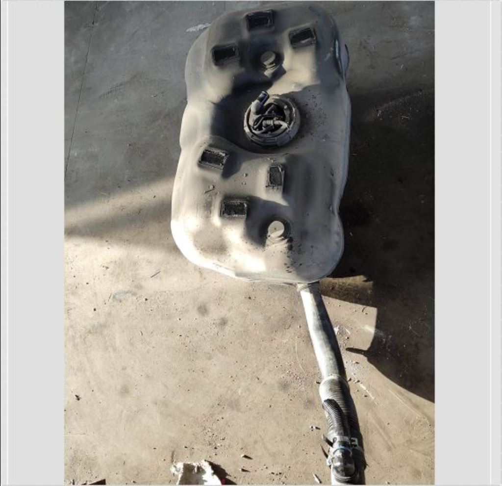 piece_CITROEN JUMPER  RESERVOIR CARBURANT 1614322680