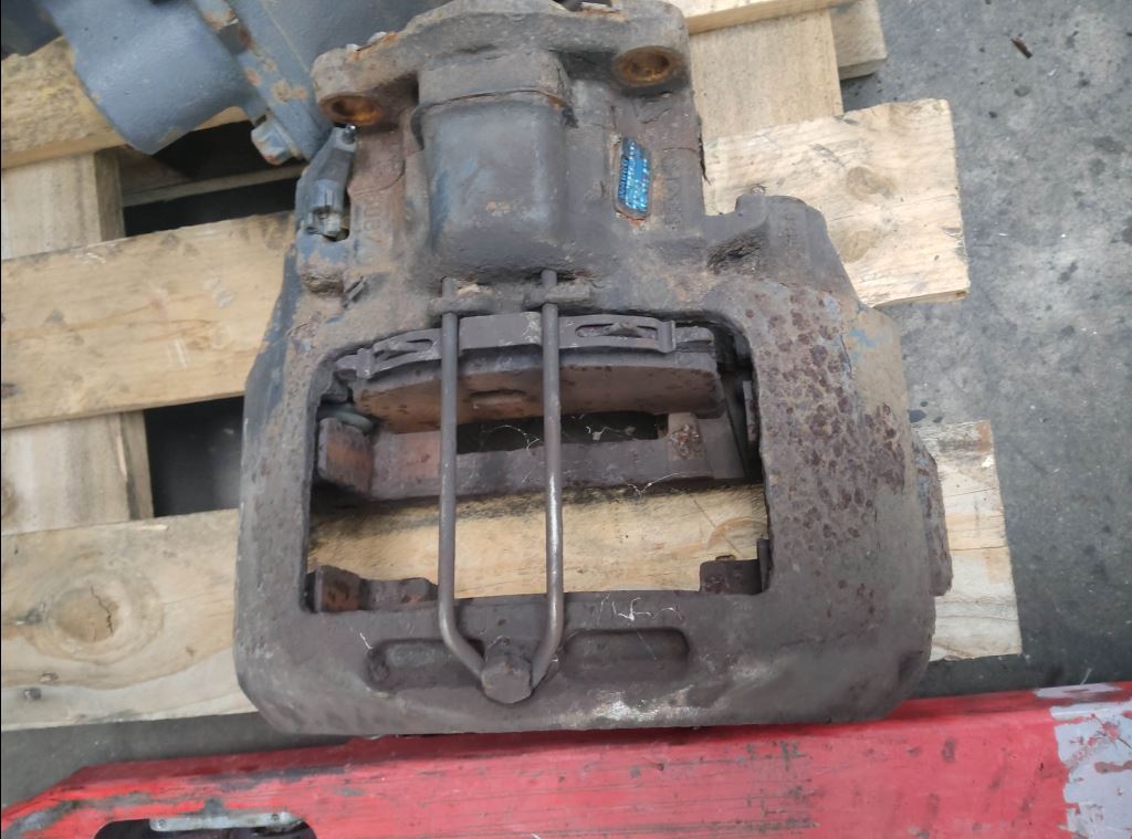 piece_MAN 10-224 ETRIER DE FREIN ARRIERE GAUCHE 81.50804-6089