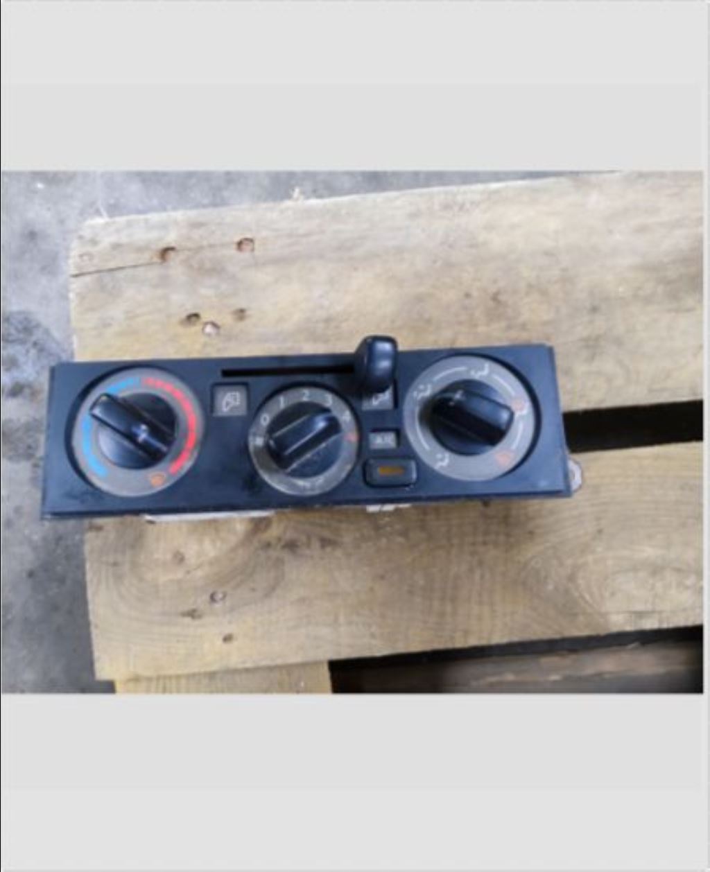 piece_RENAULT MAXITY  BLOC COMMANDE CHAUFFAGE 7485115792