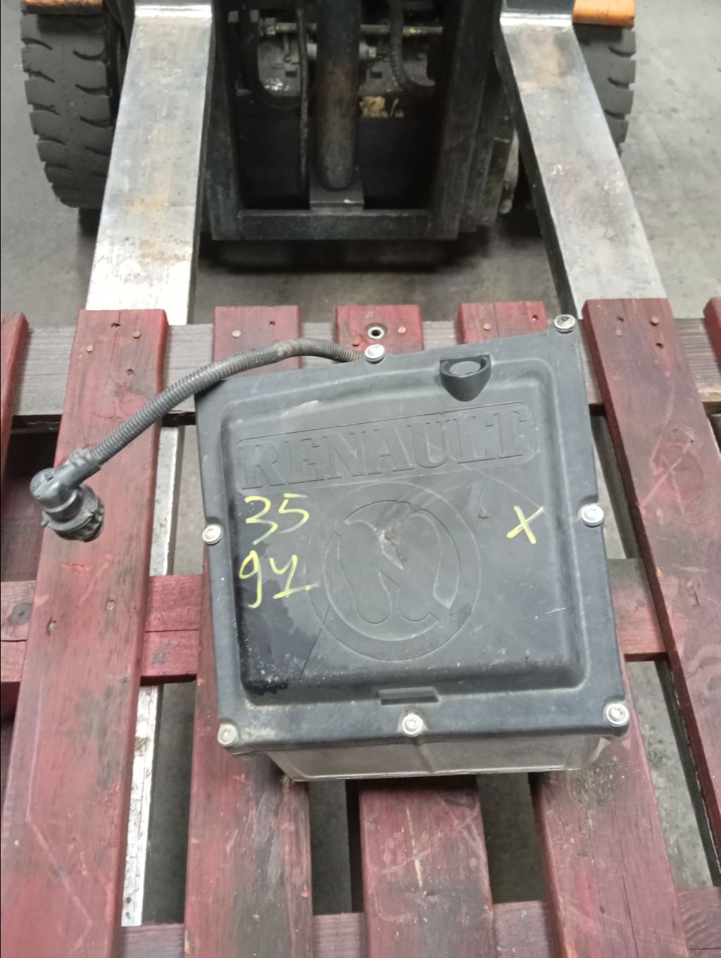 piece_RENAULT PREMIUM  POMPE AD BLUE