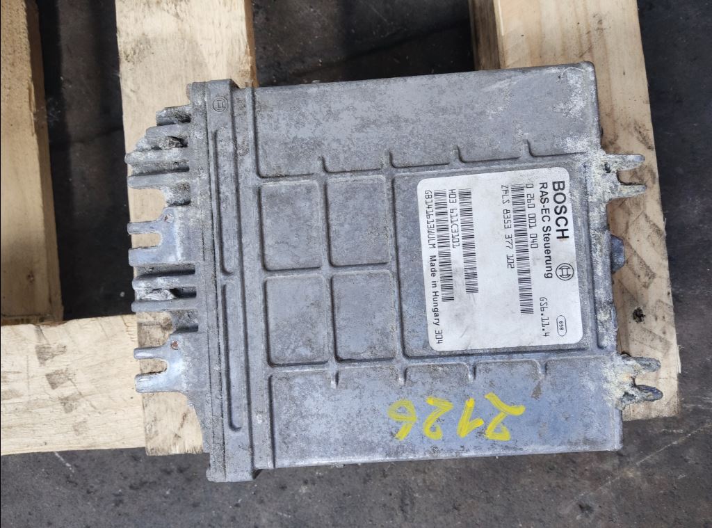 piece_RENAULT PREMIUM BOITIER RAS-EC 0260001040