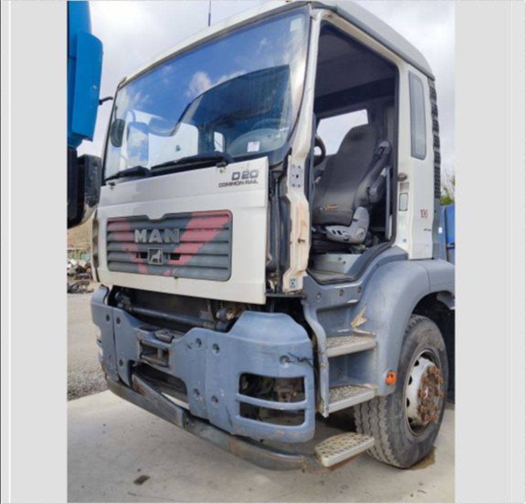 piece_MAN 28.393  ETRIER DE FREIN ARRIERE GAUCHE 81508046655
