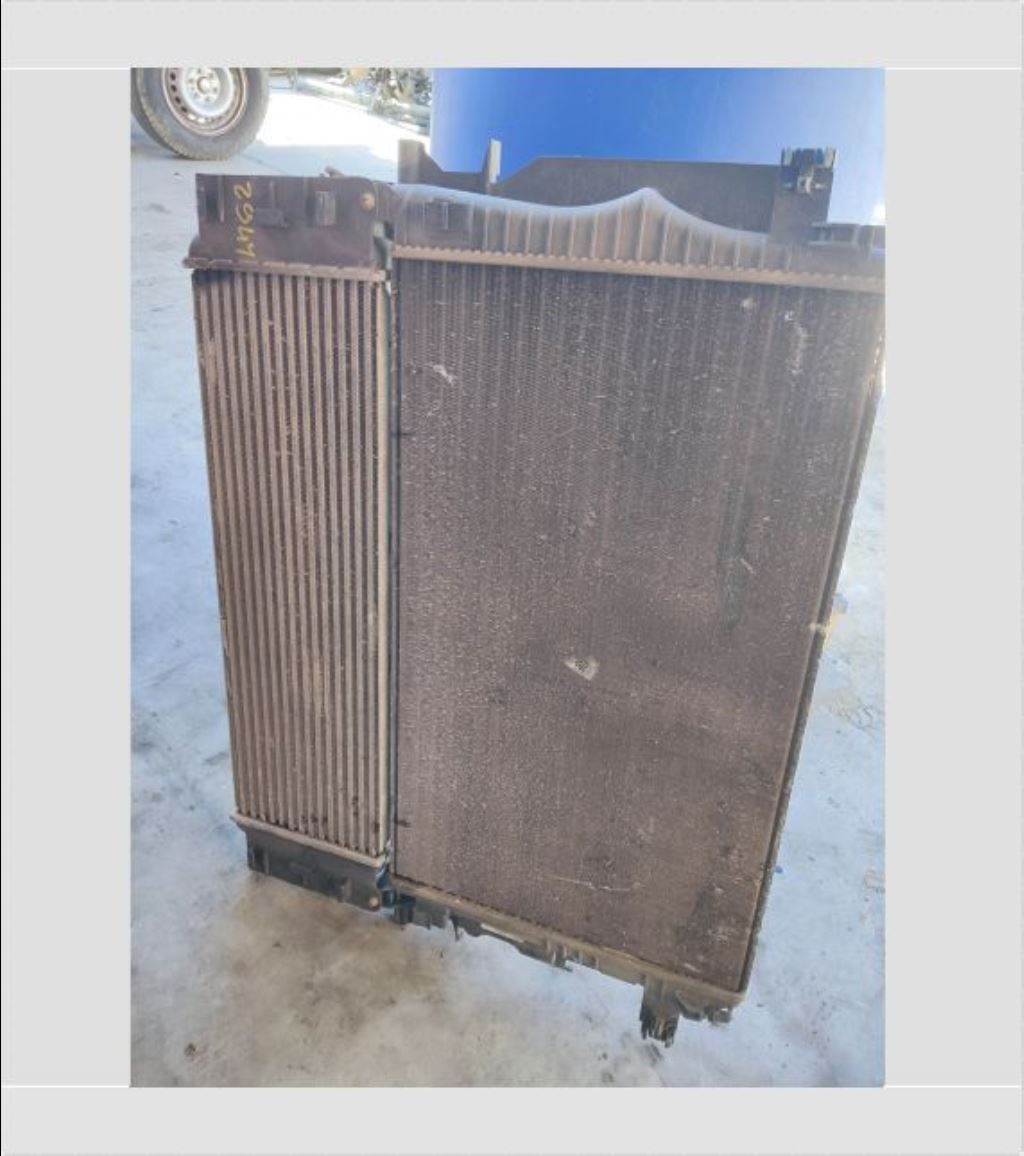 piece_MERCEDES SPRINTER 511D RADIATEUR EAU A9065000002