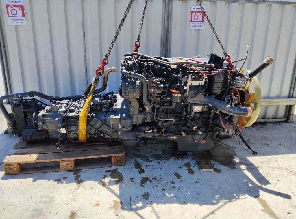 piece_IVECO AS440T MOTEUR F3HFE611