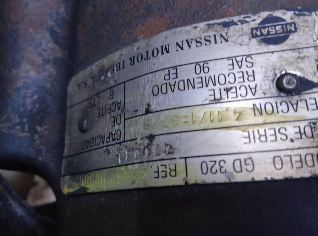 piece_NISSAN ATLEON  TETE DE PONT 38300-D8900 RAT 4.11