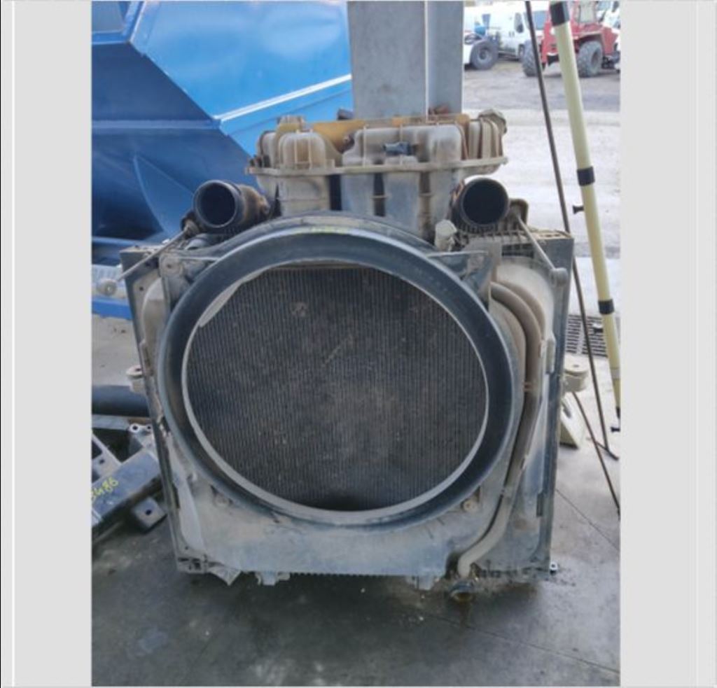 piece_MAN 26.363  RADIATEUR AIR INTERCOOLER 81.06130-0175