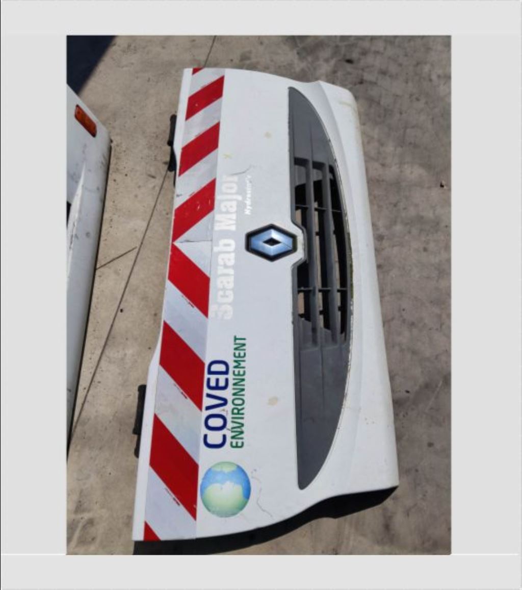 piece_RENAULT MIDLUM  CALANDRE SUPERIEURE 5010578650