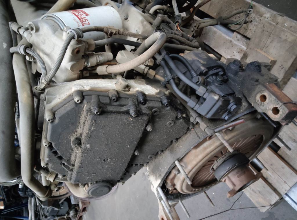 piece_IVECO 190 E 27 MOTEUR F2BE0681D