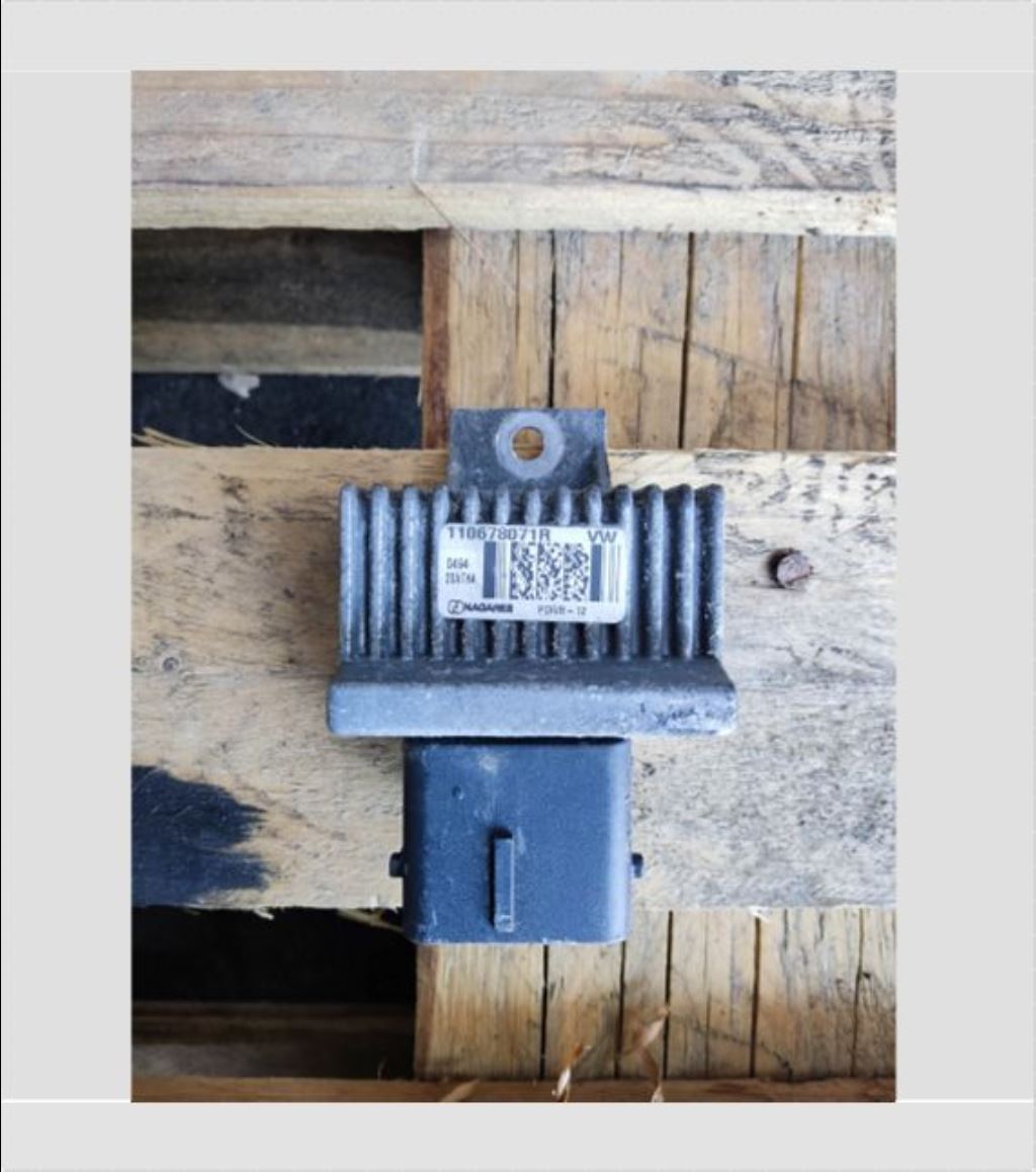 piece_RENAULT MASTER  BOITIER PRECHAUFFAGE 110678071R