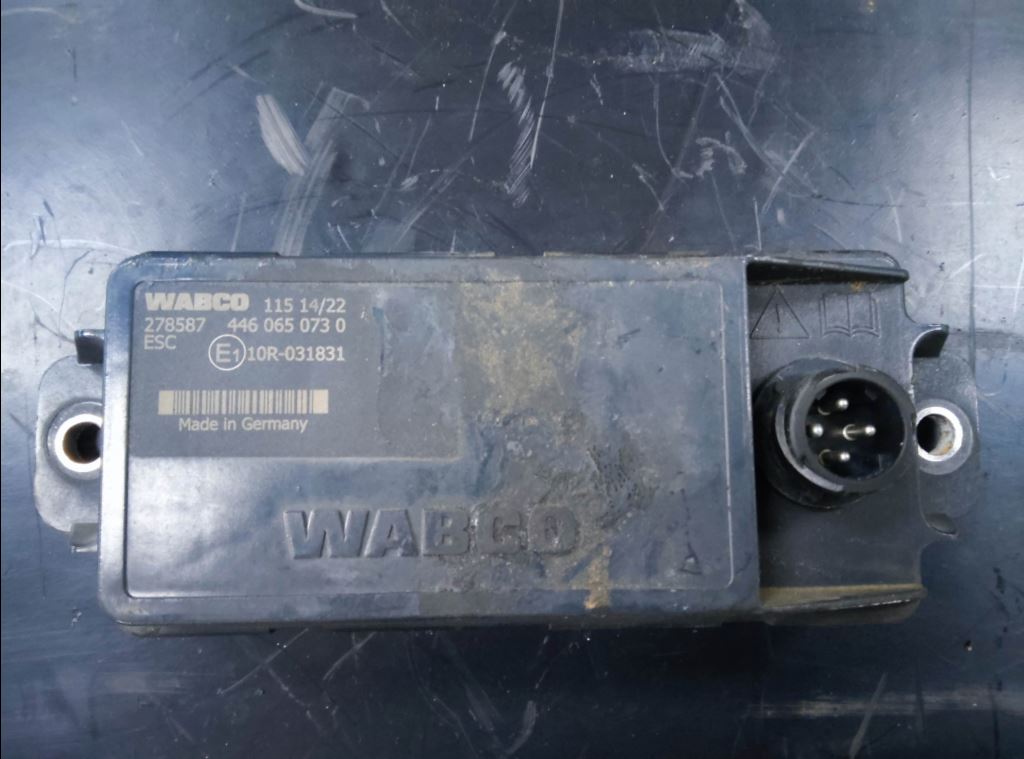 piece_IVECO AS WAY 490 BOITIER ESC 4460650730