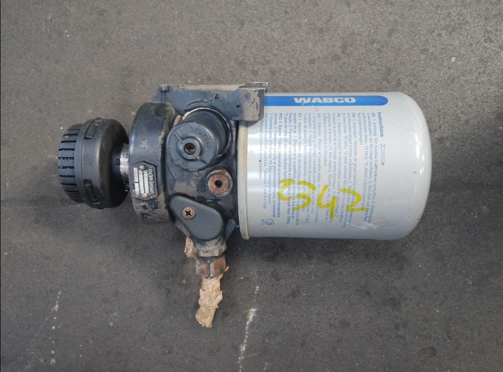 piece_MAN 10-224 DESSICATEUR / APM 81.52102-6155