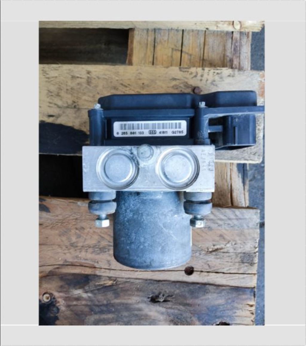 piece_RENAULT MASTER  BOITIER ELECTRONIQUE EBS - ABS 0265237094