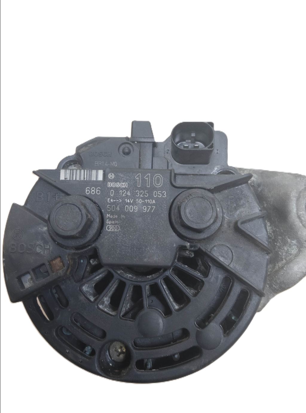 piece_IVECO 35C12  ALTERNATEUR 504009977