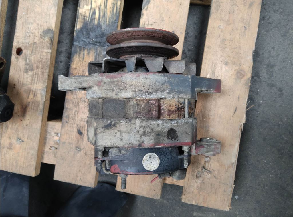 piece_IVECO 190E27 RL ALTERNATEUR 99461190