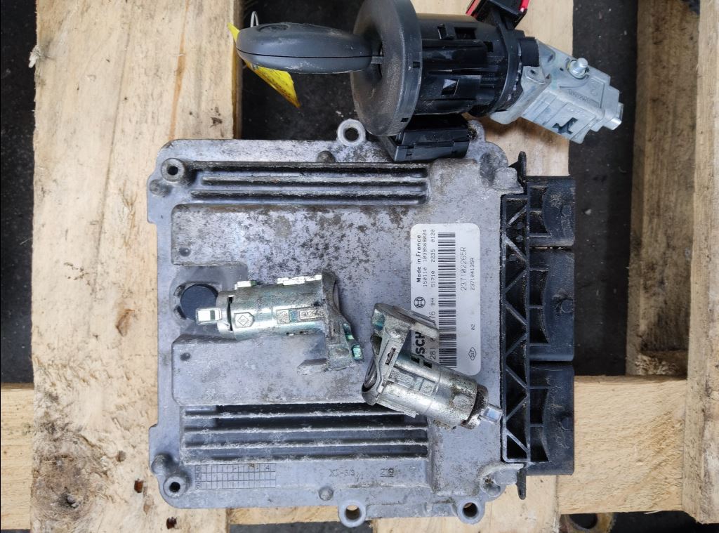 piece_RENAULT MASTER  KIT DE DEMARRAGE 237102265R