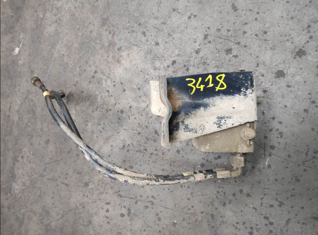 piece_RENAULT 385.19T  POMPE DE CABINE 5010316404