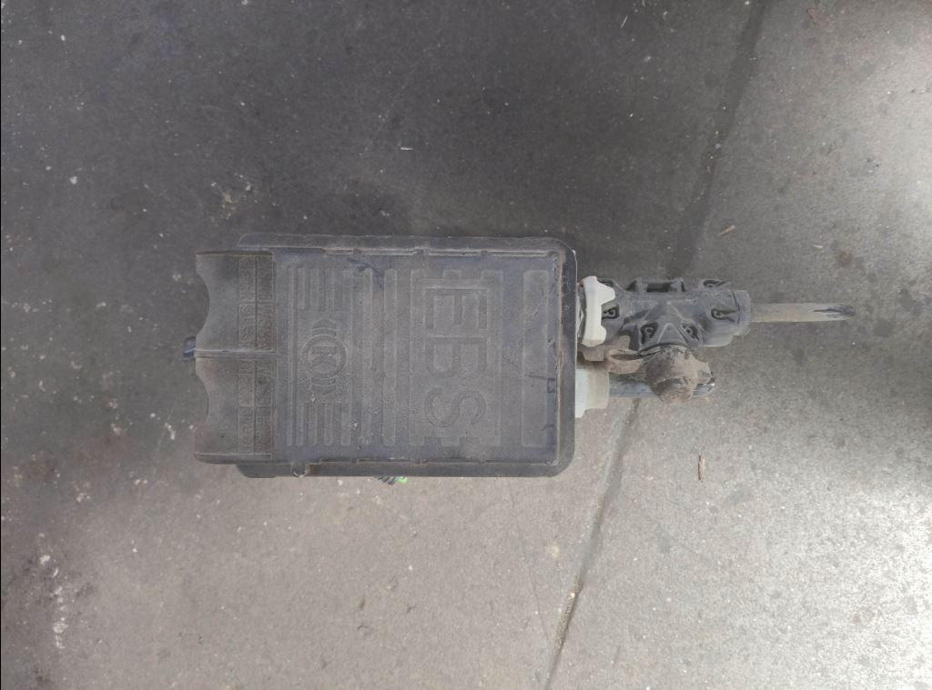 piece_RENAULT D VALVE EBS 7422225564