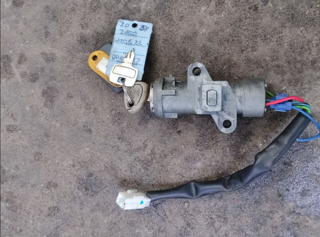 piece_IVECO 120E22 NEIMAN 2996565