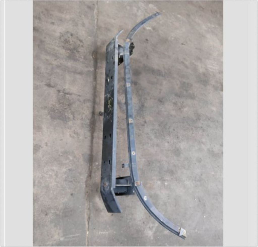 piece_CITROEN JUMPER  BARRE ANTI ENCASTREMENT AVANT 7414RP