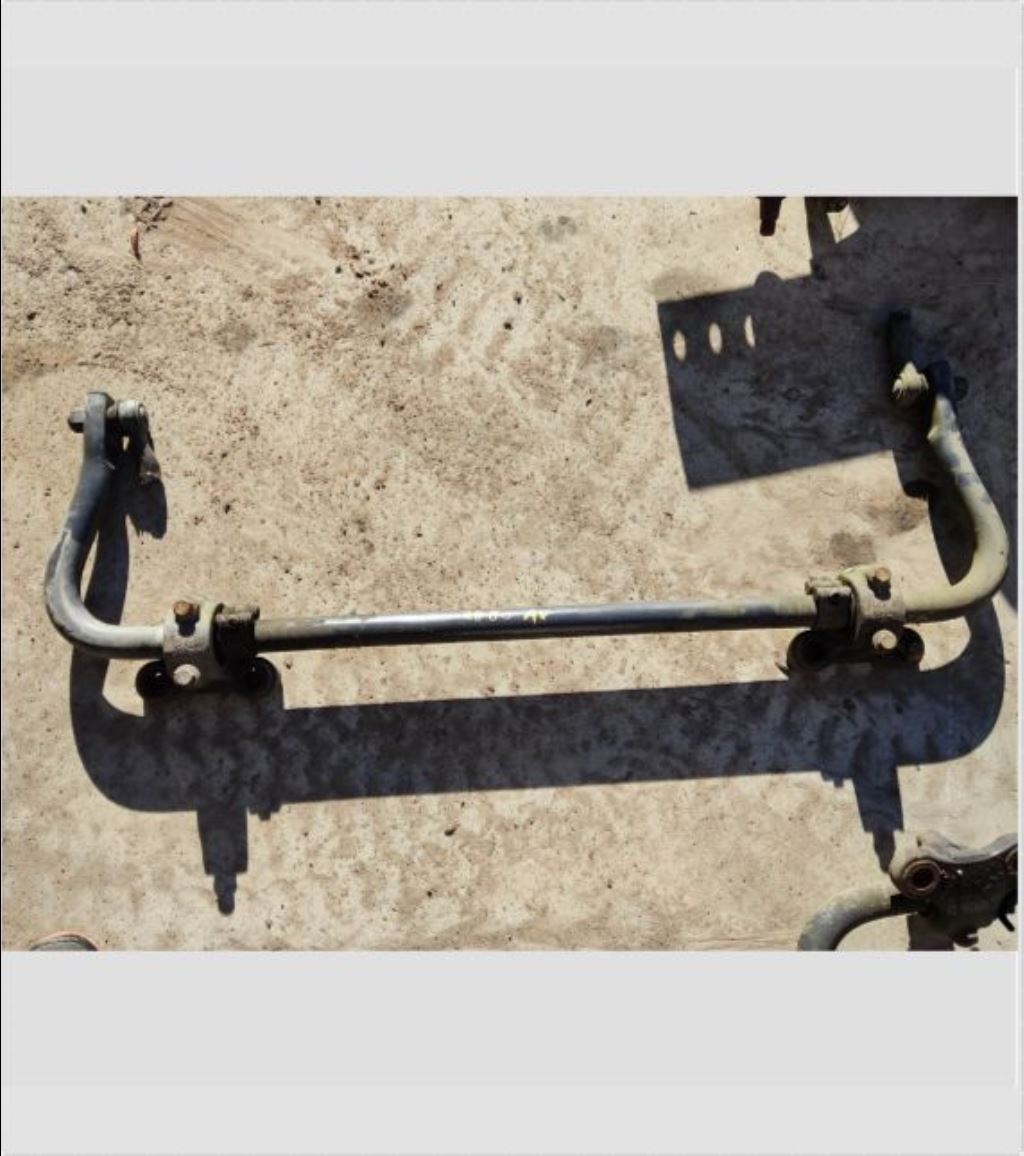 piece_RENAULT T  460 BARRE STABILISATRICE AVANT 7421446327