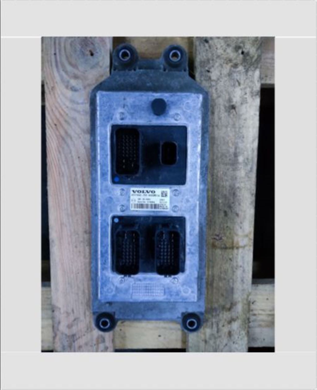 piece_RENAULT T480 UNTIE DE COMMANDE 7422771642