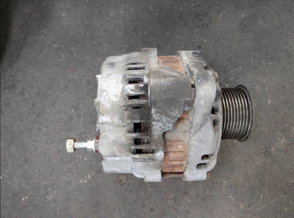 piece_RENAULT MIDLUM  ALTERNATEUR 7421289219