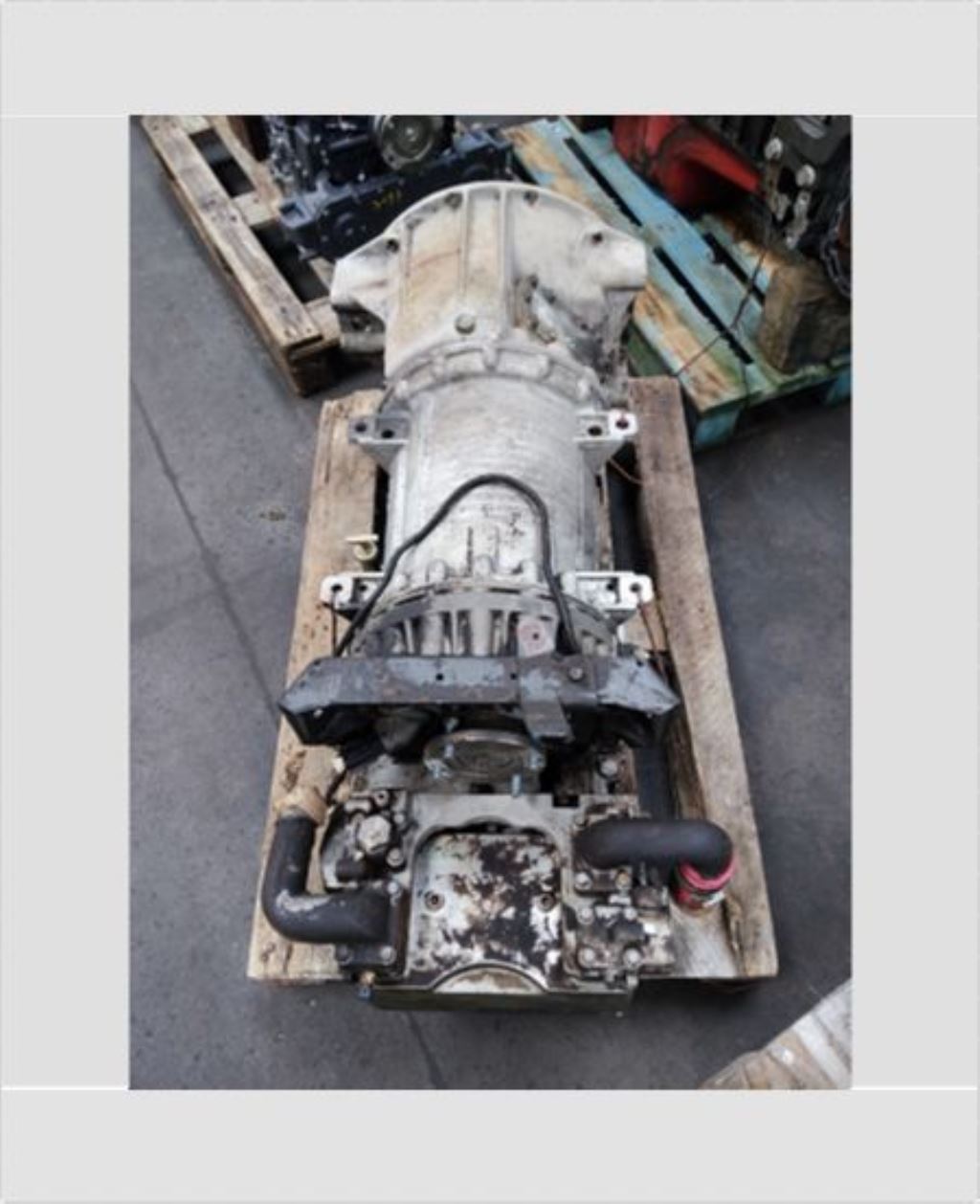 piece_MERCEDES 1828  BOM BOITE DE VITESSE MD3060PR