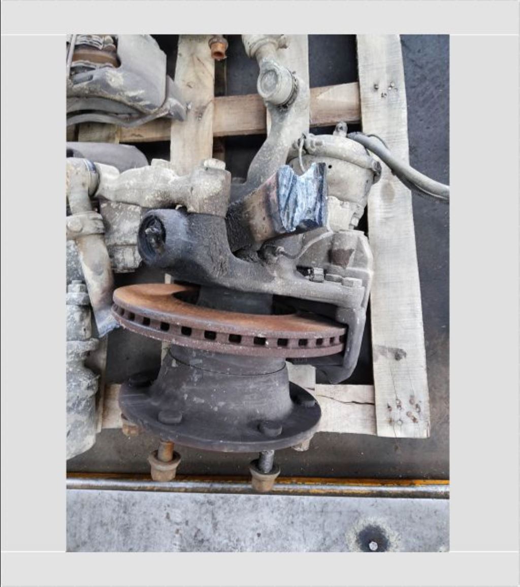 piece_RENAULT MIDLUM  MOYEU AVANT 5010598282