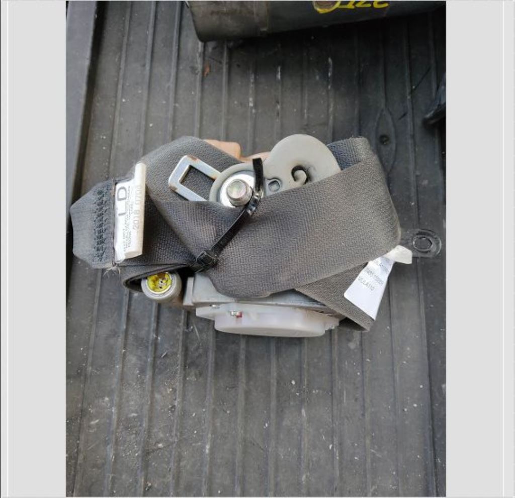 piece_RENAULT MAXITY  CEINTURE AVANT GAUCHE 7485150909